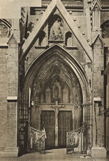 Sculptures Gallery: Door of Notre Dame church, Dinant, Belgium