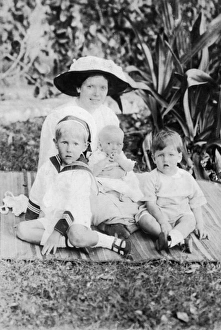 Dr N P Jewells wife and children, Seychelles, WW1 Dr N P Jewells wife and children, Seychelles, WW1
