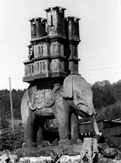 Elephant Gallery: Elephant Castle Beehive