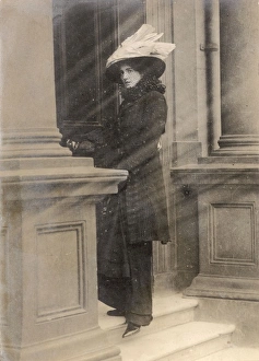 Elfrida Marjorie Eden, later Countess of Warwick Elfrida Marjorie Eden, later Countess of Warwick