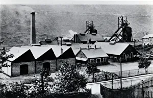 Elliot Colliery, New Tredegar, Rhymney Valley, South Wales Elliot Colliery, New Tredegar, Rhymney Valley, South Wales