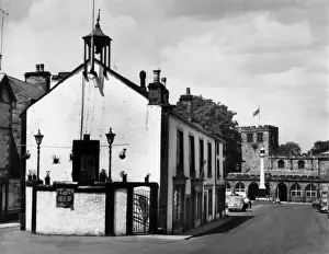 Prints of A corner of Boroughgate, in Appleby-in-Westmorland, Cumbria, England. Date: 1950s Westmorland Prints: 1950s Appleby-in-Westmorland Print