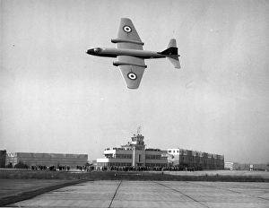 Airport Gallery: English Electric Canberra B2 WD932
