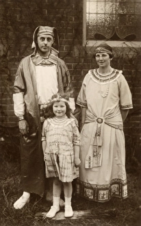 Luxor Gallery: Family in ancient Egypt style fancy dress, 1920s