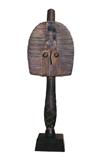 Figure of the reliquary Bwete or Bwitti (Gabon) Figure of the reliquary Bwete or Bwitti (Gabon)