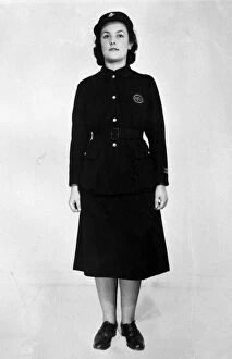 Uniforms Gallery: Firewomans uniform of the NFS, WW2