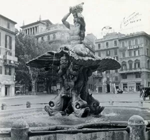 Feature Gallery: Fontana del Tritone, Rome, Italy