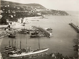 Nice Gallery: France c.1890 - entrance to the harbour at Nice