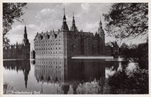 Frederiksborg Castle - Hillerod, Denmark Frederiksborg Castle - Hillerod, Denmark