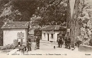 The French / Italian border at Menton The French / Italian border at Menton