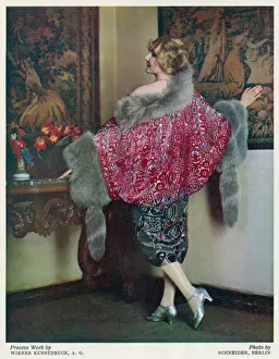 Patent Gallery: Fur Trimmed Wrap 1928
