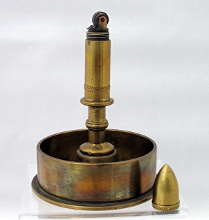 German 77mm shell case base - mounted brass lighter German 77mm shell case base - mounted brass lighter