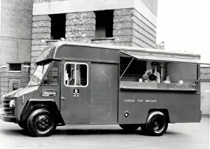 Images Dated 31st May 1965: GLC-LFB Canteen Van