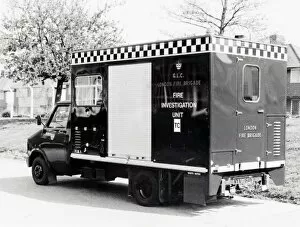 Images Dated 31st May 1984: GLC-LFB Fire Investigation Unit