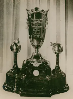 Gold Cup to be awarded to the winner of the speed race Gold Cup to be awarded to the winner of the speed race