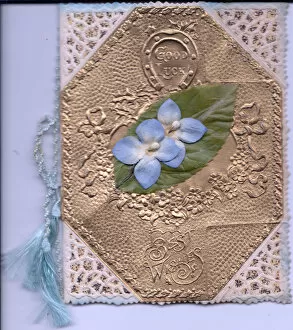 Tassels Gallery: Good Luck card with flowers and horseshoe