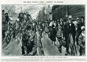Commuters Gallery: Great railway strike, trekking to business 1919