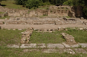 <b class=qtipBold><figcaption>Greek Art. Kronion thermae. Olympia</figcaption></b><br>Greek Art. Kronion thermae. Ruins dating from the 2nd century BCE and the 5th century A.D. Sanctuary of Olympia. Greece.<br><em>© Thaliastock / Mary Evans</em> Greek Art. Kronion thermae. Olympia