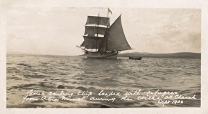 Greek sailing ship loaded with refugees during Chanak Crisis Greek sailing ship loaded with refugees during Chanak Crisis