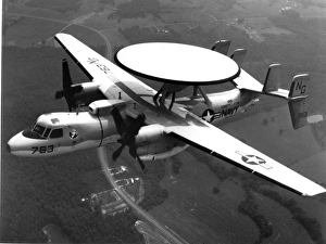 <b class=qtipBold><figcaption>Grumman E-2C Hawkeye</figcaption></b><br>Grumman E-2C Hawkeye. Date:<br><em>© The Royal Aeronautical Society (National Aerospace Library)/Mary Evans Picture Library</em> Grumman E-2C Hawkeye