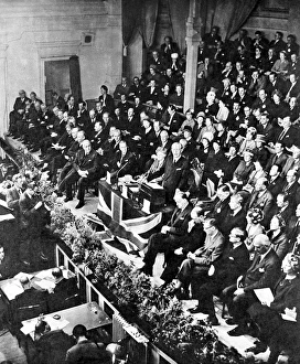 1986 Gallery: Harold Macmillan addressing the Conservative Party Conferenc