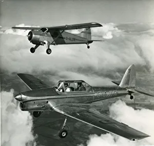 de Havilland - Canada DHC1 Chipmunk and Canada DHC2 Beaver de Havilland - Canada DHC1 Chipmunk and Canada DHC2 Beaver