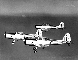 de Havilland Canada DHC1 Chipmunks WK577 WK621 and WP837 de Havilland Canada DHC1 Chipmunks WK577 WK621 and WP837