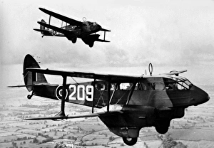 Trainers Gallery: De Havilland DH 89 Dominie -the RAF version of the Drag
