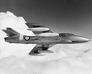 Trainers Gallery: Hawker Hunter T-8
