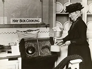 Haybox Cooking, Food Saving Exhibition, Institute of Hygiene Haybox Cooking, Food Saving Exhibition, Institute of Hygiene