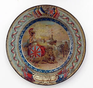 Images Dated 28th January 2013: Highly decorated unmarked plate - WWI patriotic themes