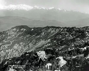 Snows Gallery: Himalayas from Darjeeling, India