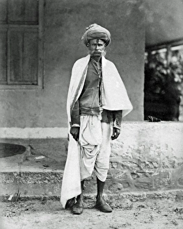 Poona Gallery: Hindu man, Poona (Pune), Maharashtra, India