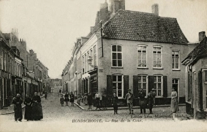 Images Dated 20th January 2016: Hondschoote, France - Court Road