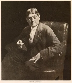 Ian Pirie MacDonald (1867 - 1942), American portrait photographer Ian Pirie MacDonald (1867 - 1942), American portrait photographer