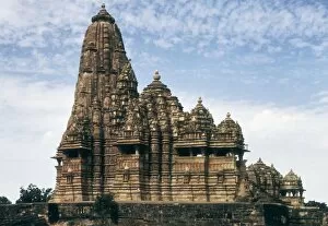 Madhya Gallery: INDIA. Khajraho. Hindu temple Kandariya Mahadeva