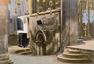 <b class=qtipBold><figcaption>Israel/Bethlehem 1890S</figcaption></b><br>Bethlehem: entrance to the Grotto of the Nativity<br><em>© Mary Evans Picture Library</em> Israel/Bethlehem 1890S