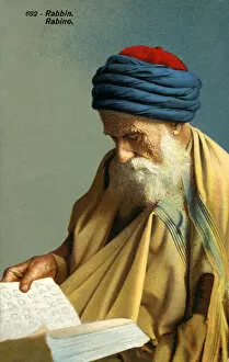 Rabbi Gallery: Israeli Rabbi reading his holy book
