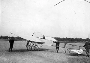 Jan Olieslaegers in his Bleriot XI at Oran Algiers Jan Olieslaegers in his Bleriot XI at Oran Algiers