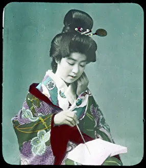 <b class=qtipBold><figcaption>Japanese Geisha/C1900</figcaption></b><br>Young geisha reading.<br><em>© Mary Evans Picture Library</em> Japanese Geisha/C1900