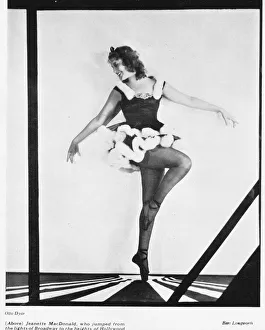 Jeannette MacDonald who jumped from Broadway to Hollywood Jeannette MacDonald who jumped from Broadway to Hollywood