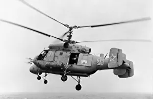<b class=qtipBold><figcaption>Kamov Ka-25</figcaption></b><br>Russian Navy Kamov Ka-25 Helicopter Flying Date: 1976<br><em>© aviation-images.com / Mary Evans Picture Library</em> Kamov Ka-25