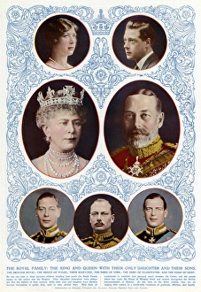 Gloucester Gallery: King George V and Queen Mary with thier adult children