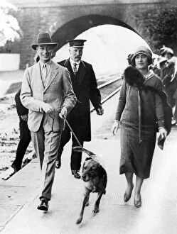 Walking Collection: King George VI & his wife Queen Elizabeth(the Queen Mother)