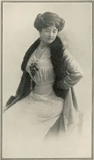 Images Dated 27th October 2008: Lady Duff Gordon