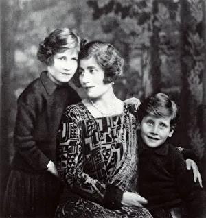 Lady Rosemary Leveson-Gower with her children Lady Rosemary Leveson-Gower with her children