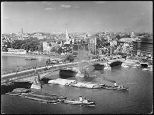 Passing Gallery: Lambeth Bridge 1950S