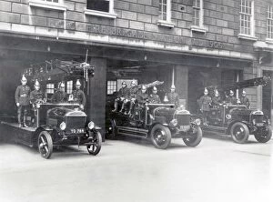 Fireman Collection: LCC-LFB Cannon Street fire station, City of London