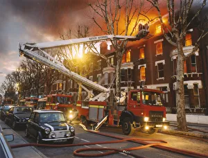 1997 Gallery: LFDCA-LFB Simon Snorkel hydraulic platform in use
