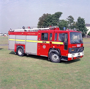 Saxon Gallery: LFDCA-LFB Volvo dual purpose diesel pump ladder